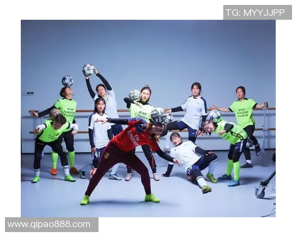 深圳足球队与西安足球队赛后复盘探讨战术灵活性与应变能力 深圳足球队与西安足球队赛后复盘探讨战术灵活性与应变能力